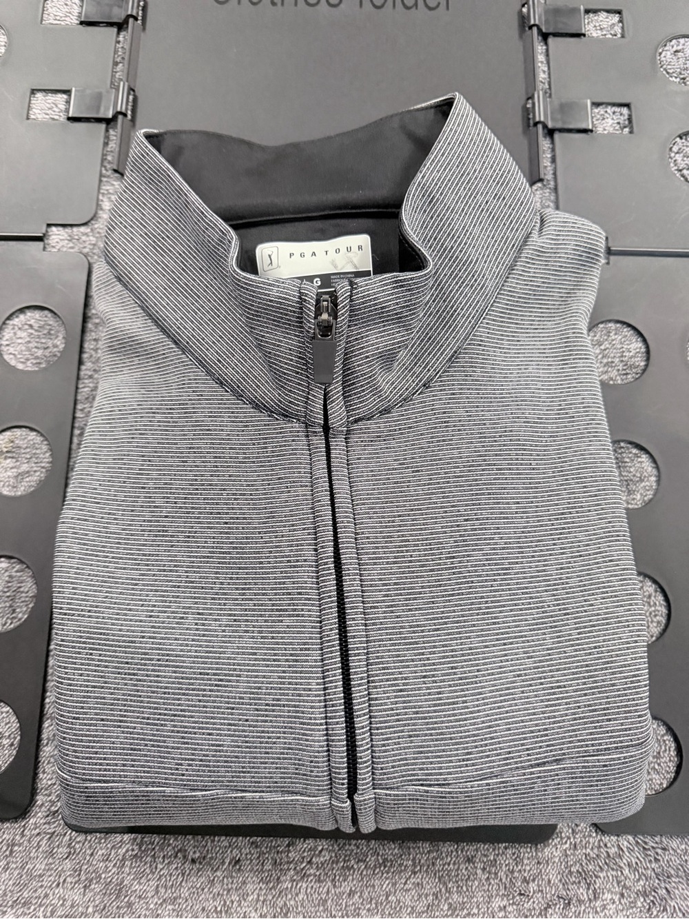 SKU 1315 PGA Tour Men’s Gray Striped Zip-Up Jacket